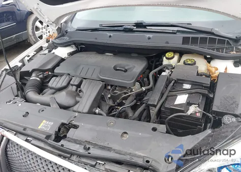 2013 Buick Verano Leather Group z USA, uszkodzony, nr VIN 1G4PS5SK3D4113293